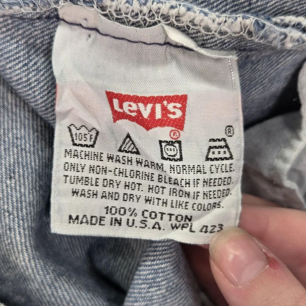 VTG Levis 501 Jeans Mens 36x30‎ Blue Made USA Button 90s Faint Stains Fits 31x29